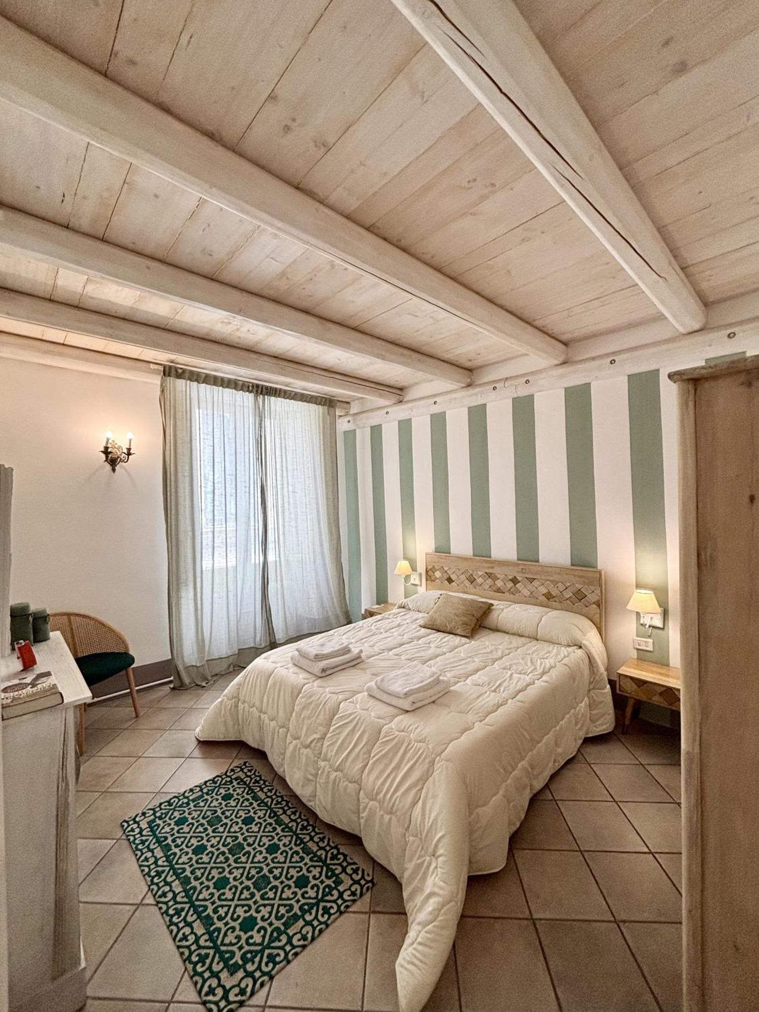 Kallistos Suites & Apartments Gallipoli Exterior foto